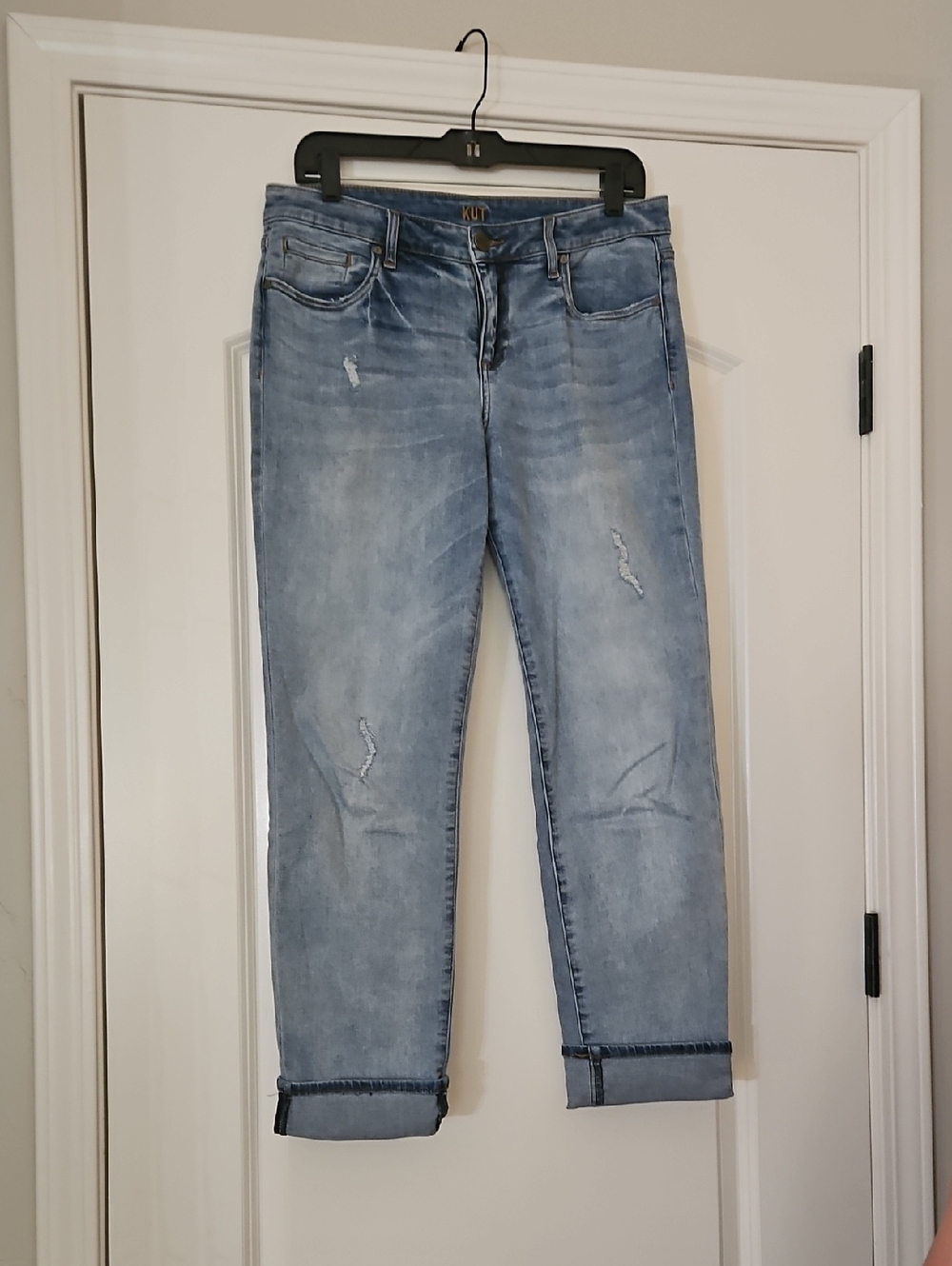 Kut from the Kloth Medium Light Blue Boyfriend Jeans